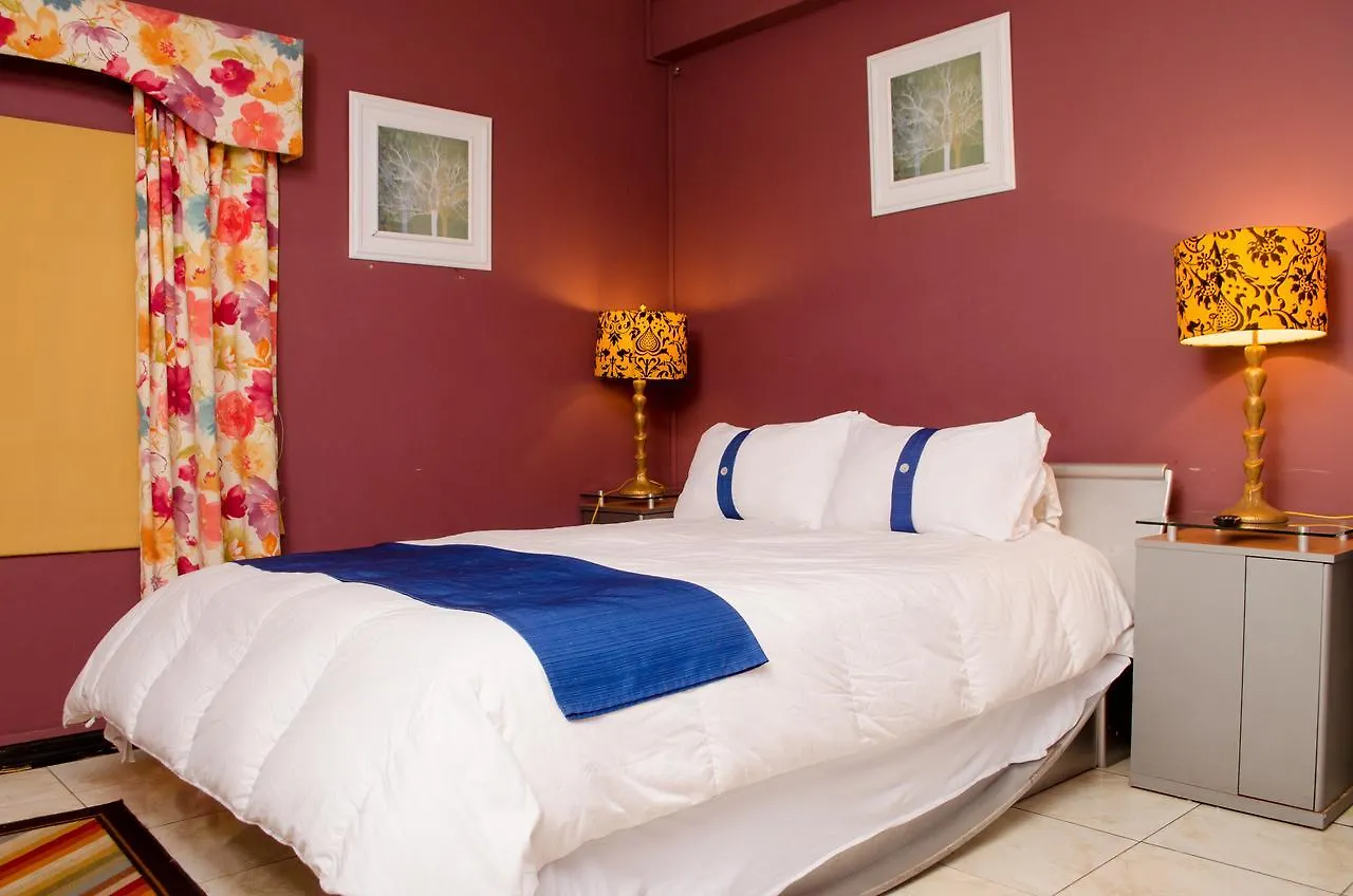 Crescent Court Hotel Kingston